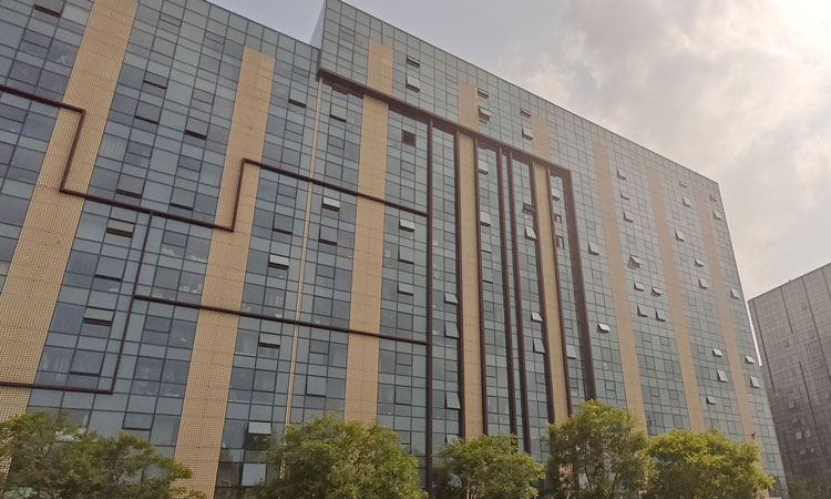 沈陽幕墻安裝維修過程中如何處理防水和密封問題？